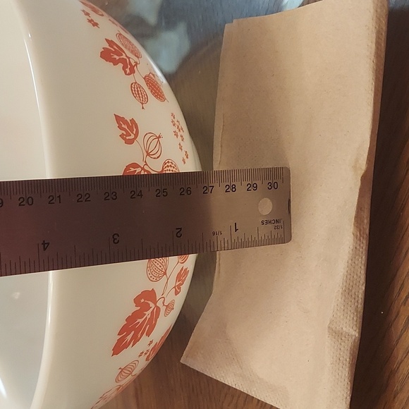 🔥FINAL SALE🔥 Pyrex pink Gooseberry bowl 🥣. - Picture 8 of 15